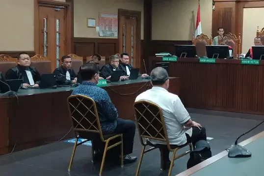 Two Surabaya Judges Sentenced to 7 Years for Accepting Bribes in Ronald Tannur Acquittal Case